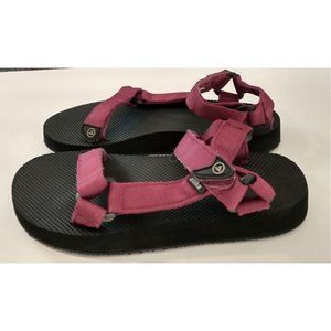 atika women's sandals